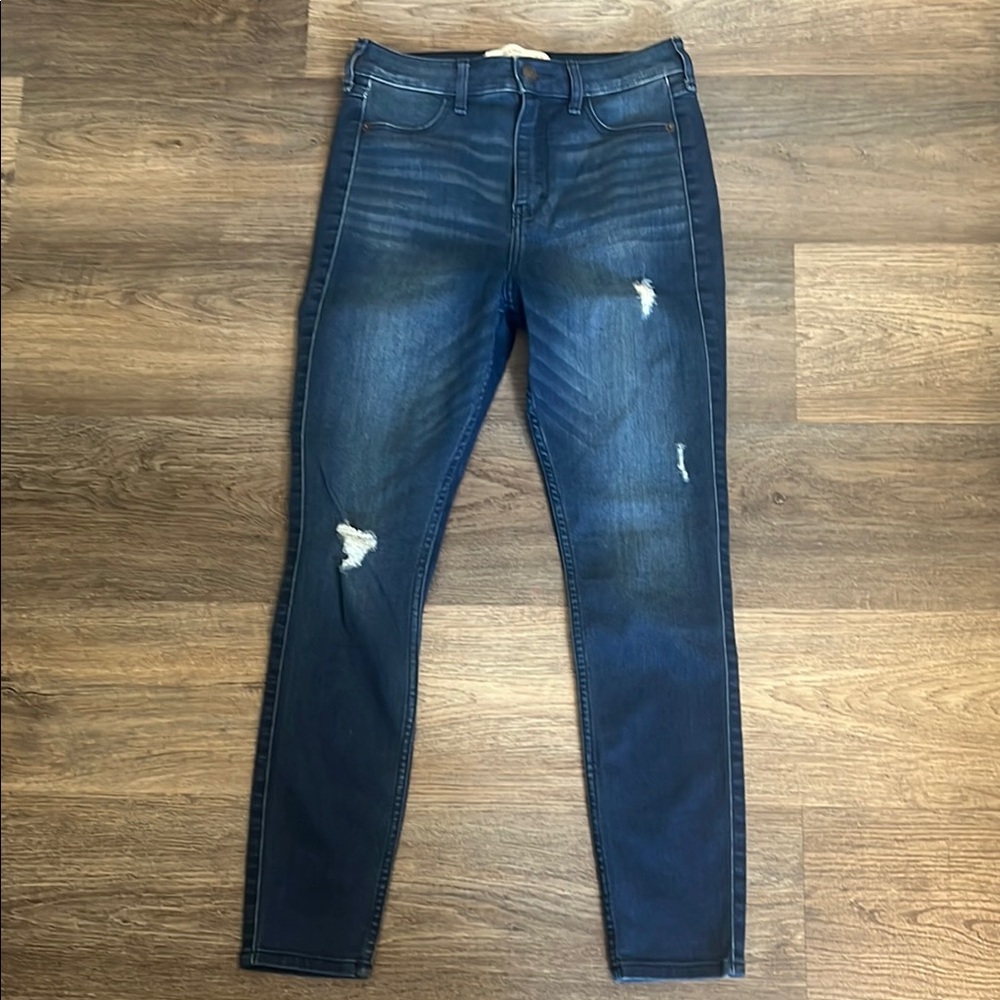 Abercrombie & Fitch High Rise Blue Jeans Distressed Jeans Size 27 / 4 S
